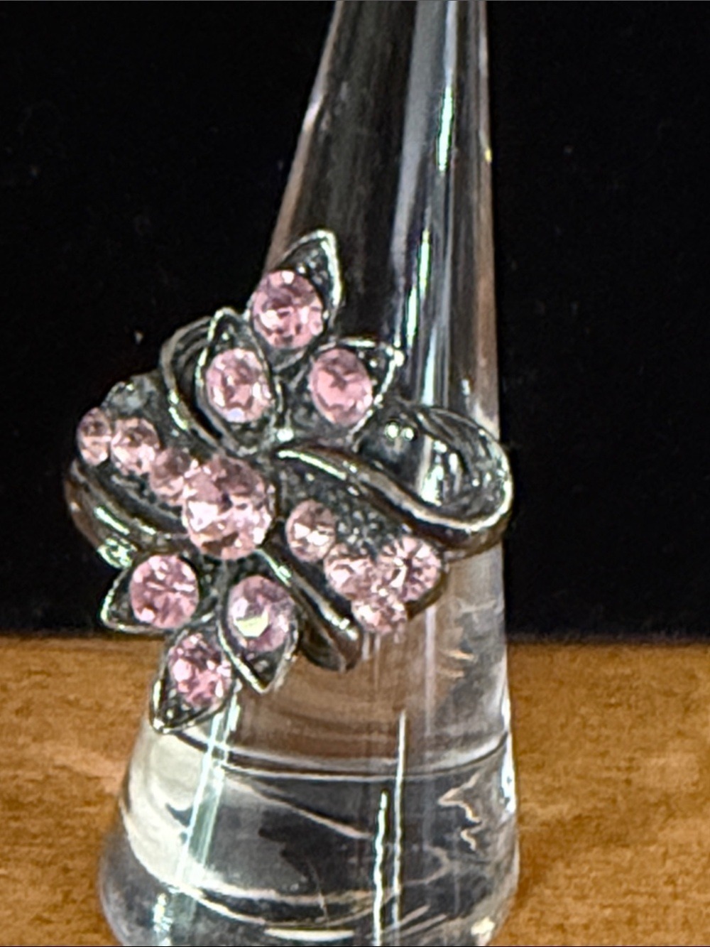 Vintage Pink Rhinestone Silvertone statement ring - Picture 3 of 5